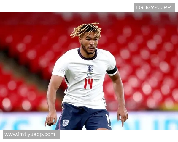 里斯詹姆斯感谢临时教练组在客战曼城中的支持与努力 里斯詹姆斯感谢临时教练组在客战曼城中的支持与努力