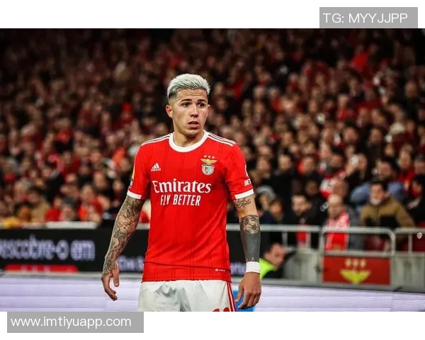 佩杜拉透露卡马文加成利物浦首选目标巴黎曼联同样表达兴趣