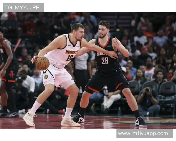 约基奇传授经验23岁申京提升战术地位势在必行 约基奇传授经验23岁申京提升战术地位势在必行