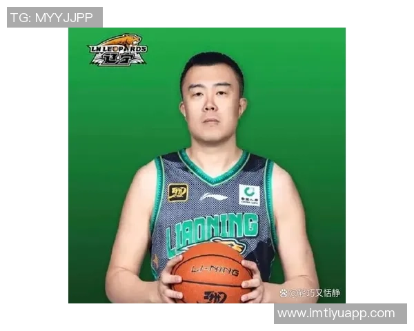 媒体人分析韩德君未来影响辽宁内线急需新星张陈治锋迅速崛起 媒体人分析韩德君未来影响辽宁内线急需新星张陈治锋迅速崛起