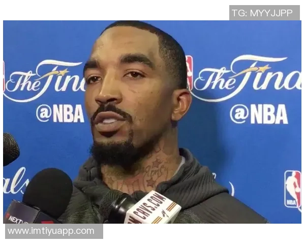 海史密斯缺席八周但更衣室领导力成留队关键因素 海史密斯缺席八周但更衣室领导力成留队关键因素