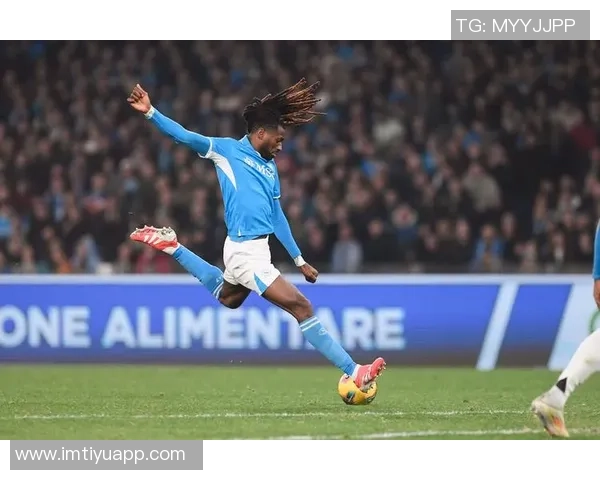 弗兰克谈比赛：下半场表现出色被扳平是足球的常态